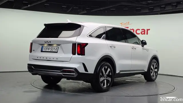 Main__Slider__Photo:Sorento Kia 2021.11-1