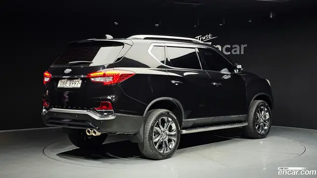 Main__Slider__Photo:Rexton KG Mobility 2018.6-1