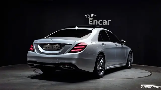 Main__Slider__Photo:S-Class Mercedes-Benz 2018.1-1