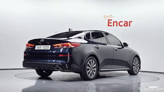 Main__Slider__Photo:K5 Kia 2019.0-1