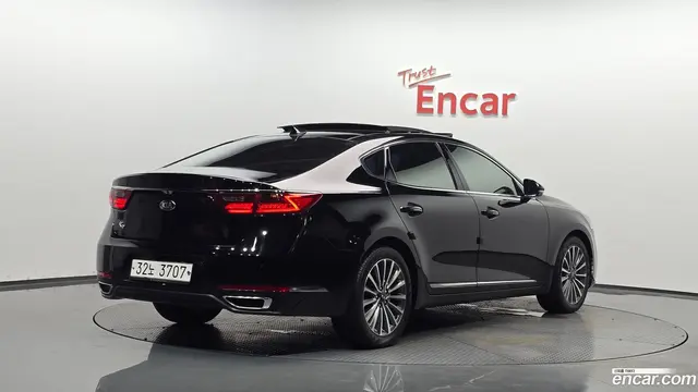 Main__Slider__Photo:K7 Kia 2018.6-1