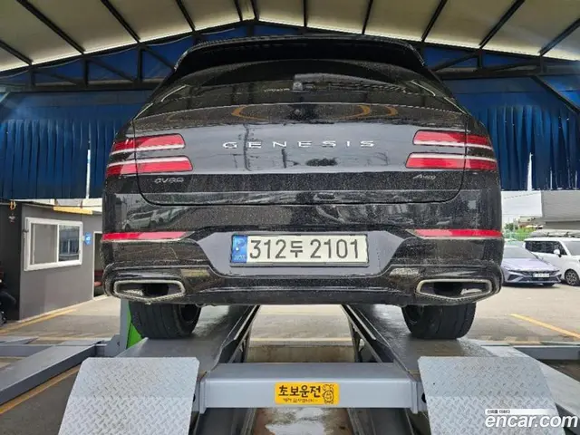Main__Slider__Photo:GV80 Genesis 2020.6-1