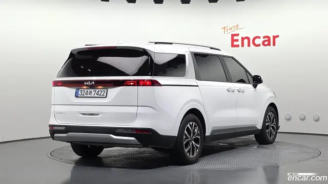 Main__Slider__Photo:Canival Kia 2022.4-1