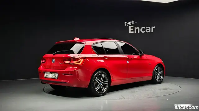Main__Slider__Photo:1-Series BMW 2016.8-1
