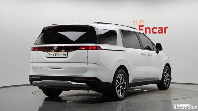 Main__Slider__Photo:Canival Kia 2021.4-1