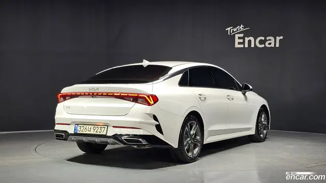 Main__Slider__Photo:K5 Kia 2023.10-1