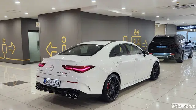 Main__Slider__Photo:CLA-Class Mercedes-Benz 2025.10-1