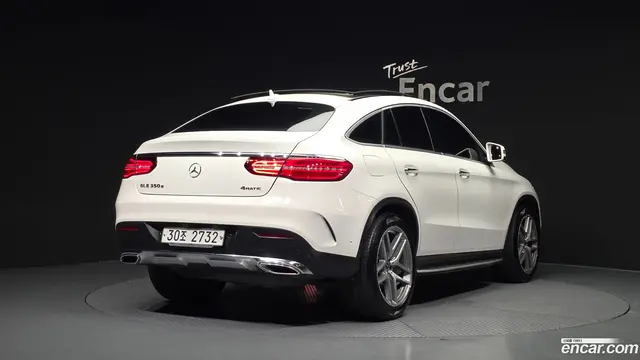 Main__Slider__Photo:GLE-Class Mercedes-Benz 2018.2-1