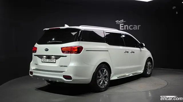 Main__Slider__Photo:Canival Kia 2019.5-1