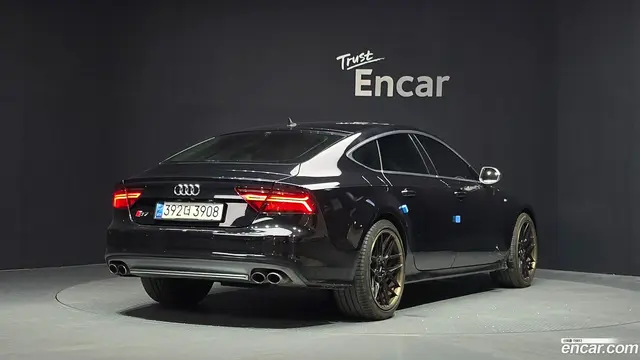 Main__Slider__Photo:S7 Audi 2013.5-1