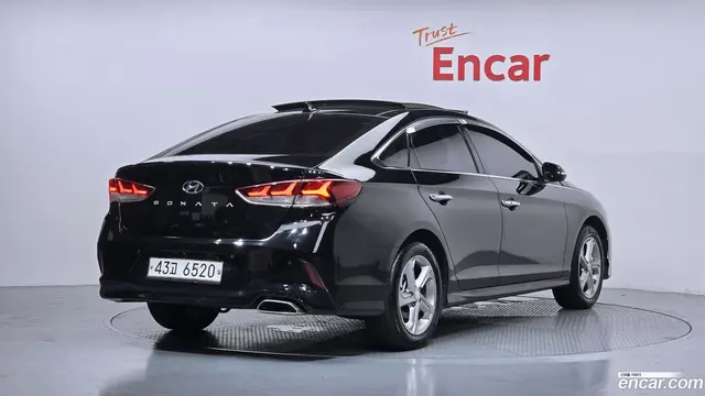 Main__Slider__Photo:Sonata Hyundai 2018.9-1