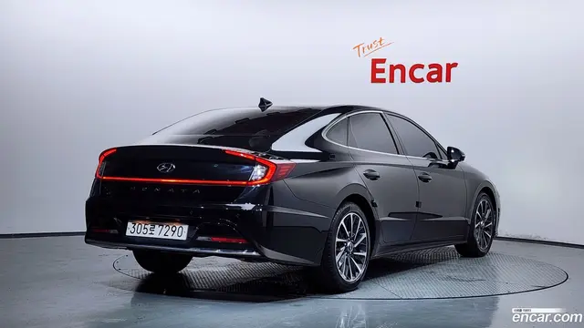 Main__Slider__Photo:Sonata Hyundai 2021.4-1