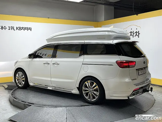 Main__Slider__Photo:Canival Kia 2015.1-1