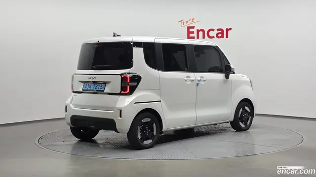Main__Slider__Photo:RAY Kia 2024.2-1