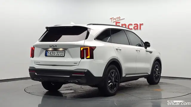 Main__Slider__Photo:Sorento Kia 2024.6-1