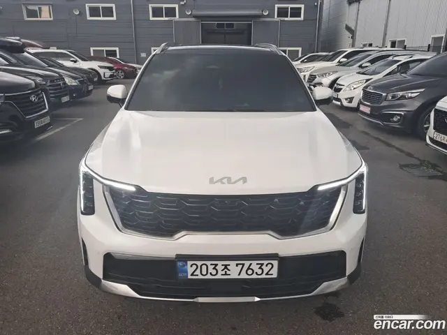 Main__Slider__Photo:Sorento Kia 2025.6-1