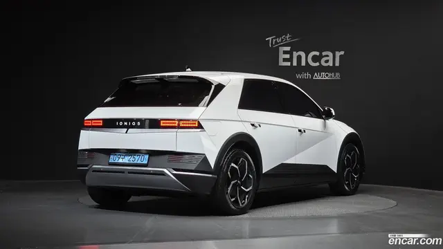 Main__Slider__Photo:Ioniq5 Hyundai 2022.6-1