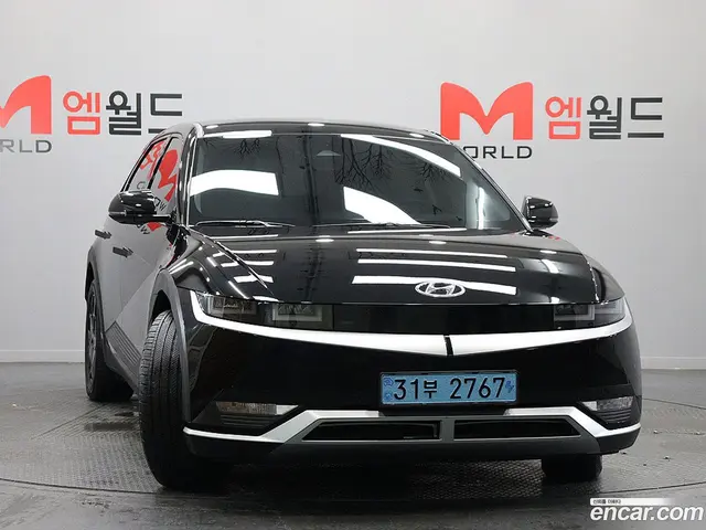 Main__Slider__Photo:Ioniq5 Hyundai 2023.10-1