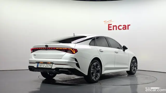 Main__Slider__Photo:K5 Kia 2021.0-1