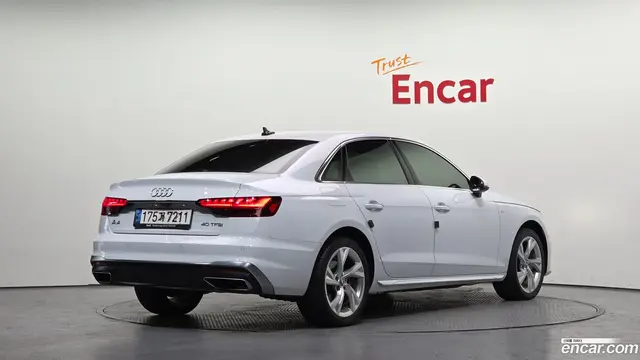 Main__Slider__Photo:A4 Audi 2021.3-1
