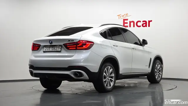 Main__Slider__Photo:X6 BMW 2016.2-1