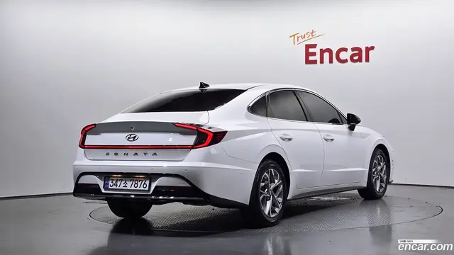 Main__Slider__Photo:Sonata Hyundai 2022.5-1