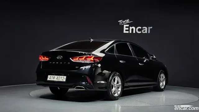 Main__Slider__Photo:Sonata Hyundai 2017.8-1