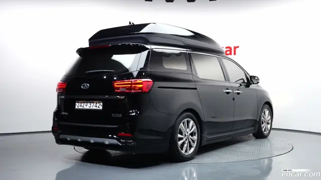 Main__Slider__Photo:Canival Kia 2020.2-1