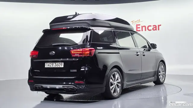Main__Slider__Photo:Canival Kia 2020.5-1