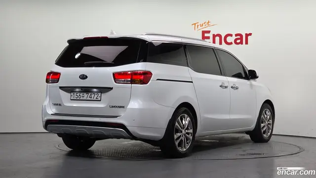 Main__Slider__Photo:Canival Kia 2017.6-1