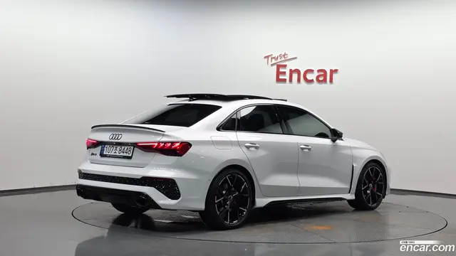 Main__Slider__Photo:RS3 Audi 2024.0-1