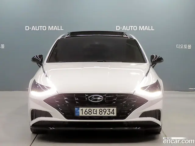 Main__Slider__Photo:Sonata Hyundai 2022.8-1