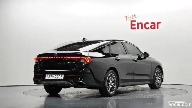 Main__Slider__Photo:K5 Kia 2021.3-1