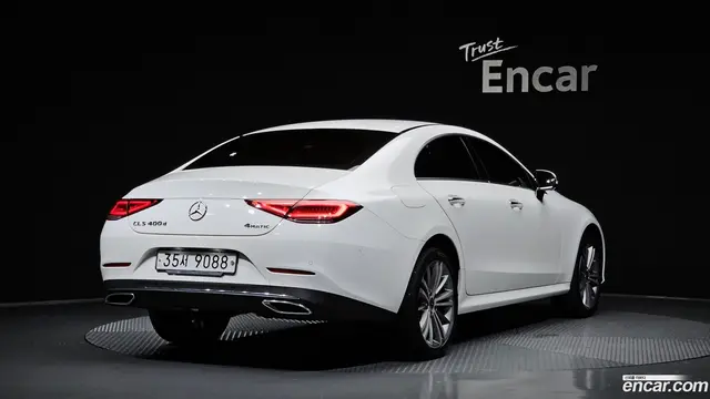 Main__Slider__Photo:CLS-Class Mercedes-Benz 2019.1-1