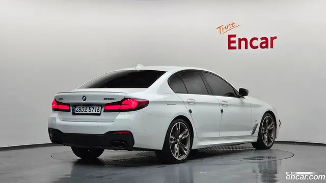 Main__Slider__Photo:5-Series BMW 2020.11-1