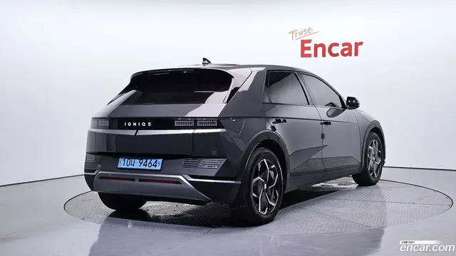 Main__Slider__Photo:Ioniq5 Hyundai 2023.9-1