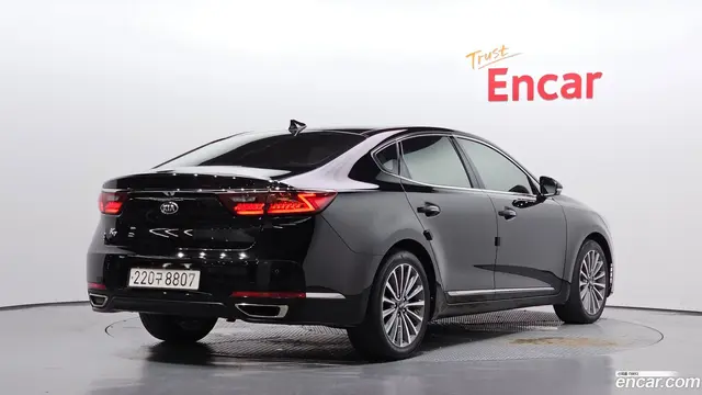 Main__Slider__Photo:K7 Kia 2019.6-1