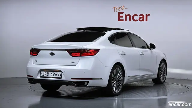 Main__Slider__Photo:K7 Kia 2018.7-1