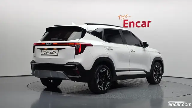 Main__Slider__Photo:Seltos Kia 2022.9-1