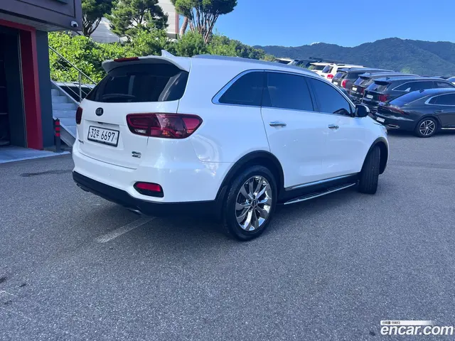 Main__Slider__Photo:Sorento Kia 2018.10-1