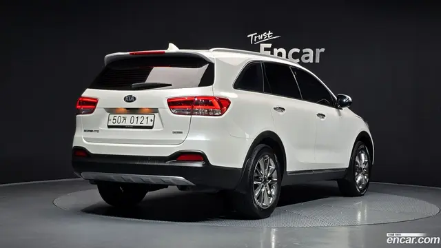 Main__Slider__Photo:Sorento Kia 2015.10-1
