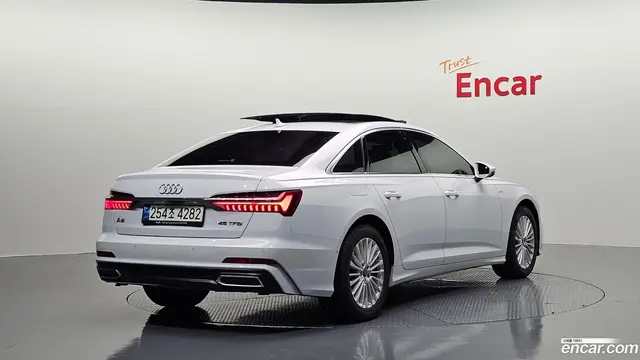 Main__Slider__Photo:A6 Audi 2021.6-1