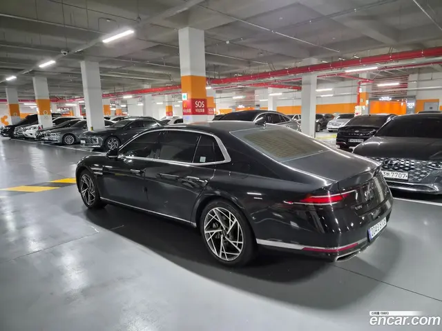Main__Slider__Photo:G90 Genesis 2022.6-1