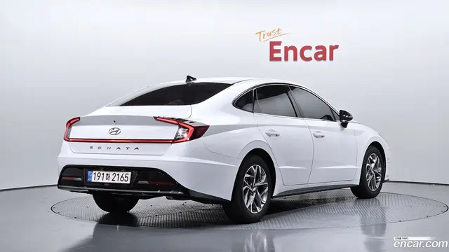 Main__Slider__Photo:Sonata Hyundai 2022.6-1