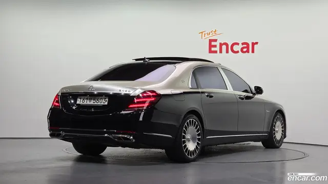 Main__Slider__Photo:S-Class Mercedes-Benz 2017.10-1
