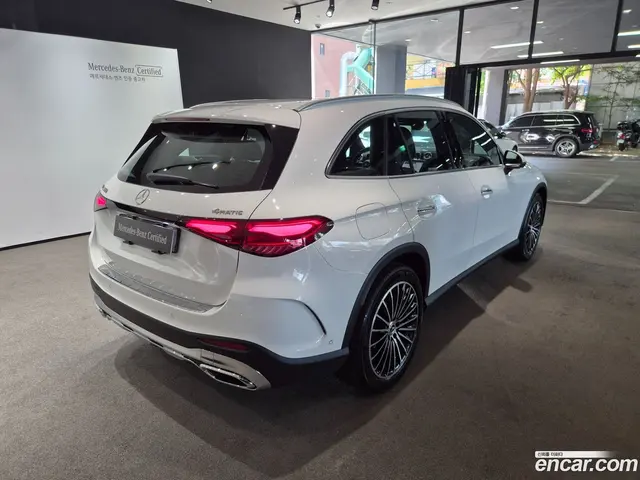 Main__Slider__Photo:GLC-Class Mercedes-Benz 2026.3-1