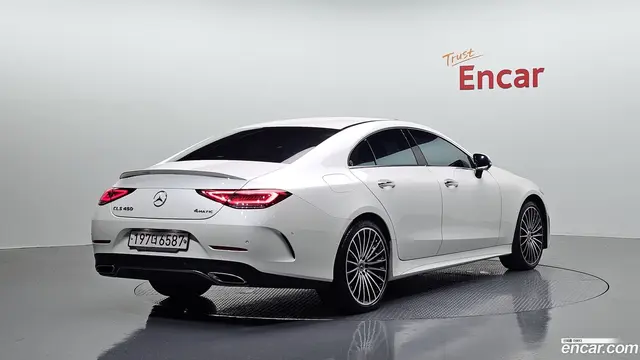Main__Slider__Photo:CLS-Class Mercedes-Benz 2022.9-1