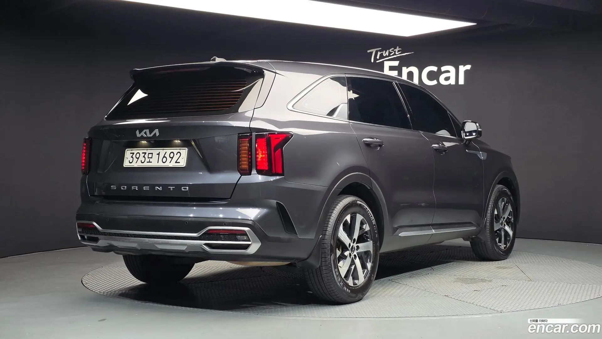 Main__Slider__Photo:Sorento Kia 2022.6-1