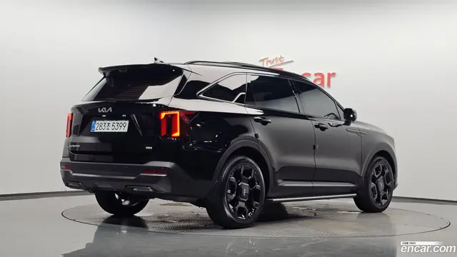 Main__Slider__Photo:Sorento Kia 2025.2-1
