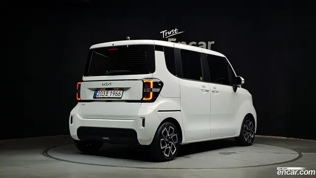 Main__Slider__Photo:RAY Kia 2023.5-1